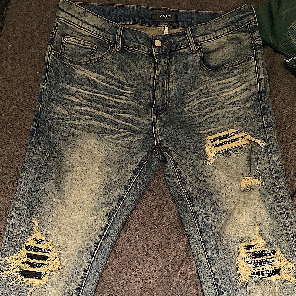 Dior sneakers B22 size 43~ Amiri Jeans size 34~ - Picture 2 of 3